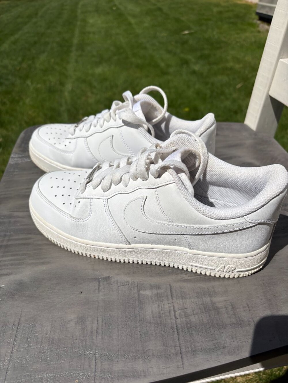 Nike Air Force 1 Low White Women’s Size 9 – Worn 3x, Great Condition